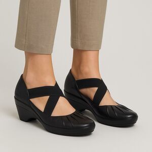 NURTURE Women’s Leather Mary Jane Shoes Size 10M Black Comfort Wedge Heel Pleats